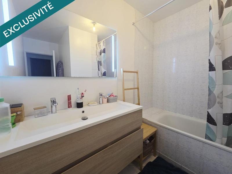 Maison - 93 m² - 6 pièces