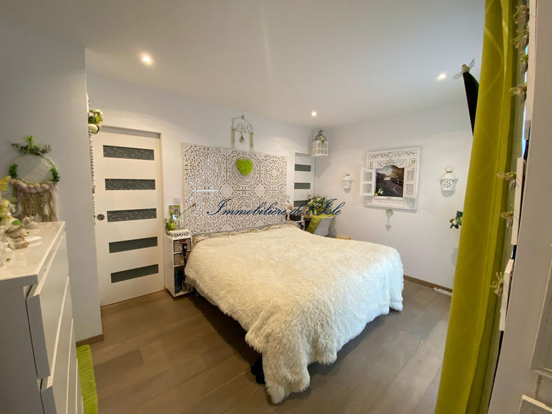 Maison - 158 m² - 6 pièces