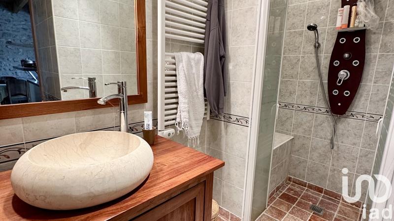 Maison - 177 m² - 7 pièces