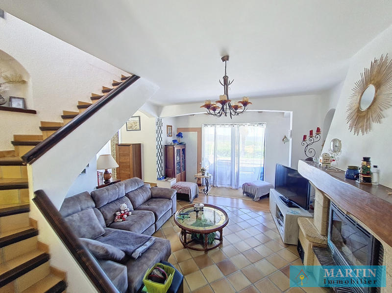 Villa - 185 m² - 9 pièces