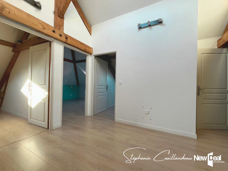 Duplex - 93 m² - 5 pièces