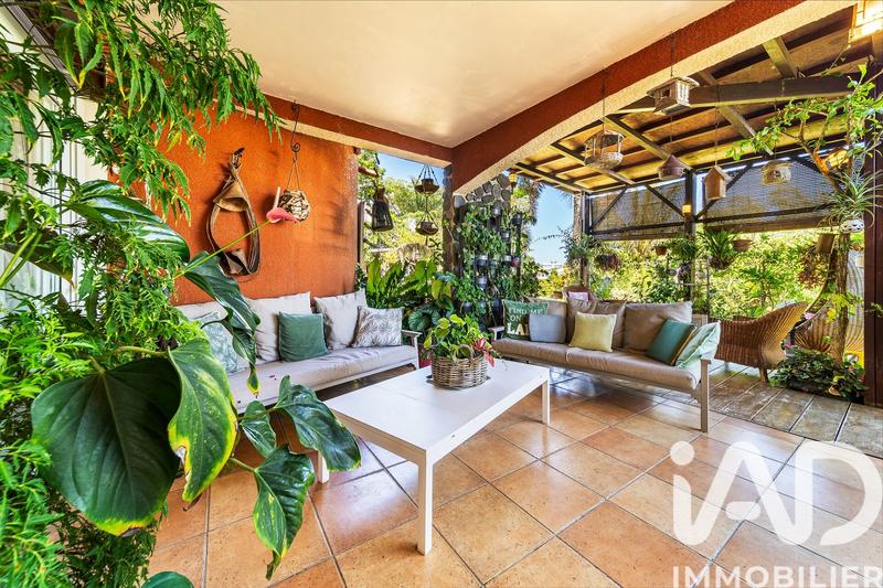 Maison - 152 m² - 5 pièces