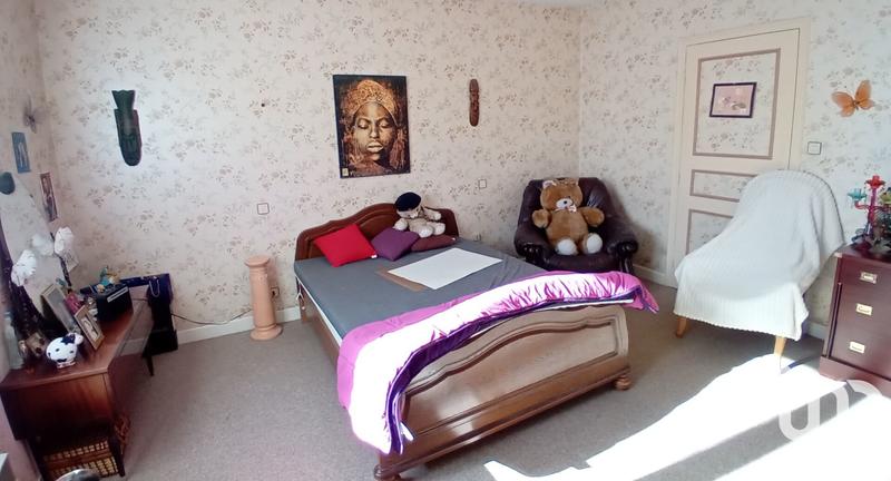 Maison - 166 m² - 6 pièces