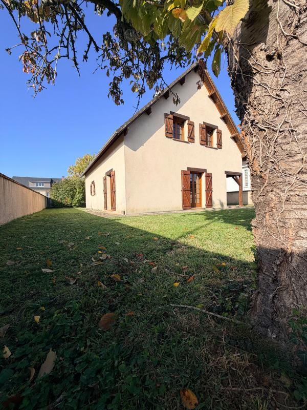 Maison - 147 m² - 7 pièces