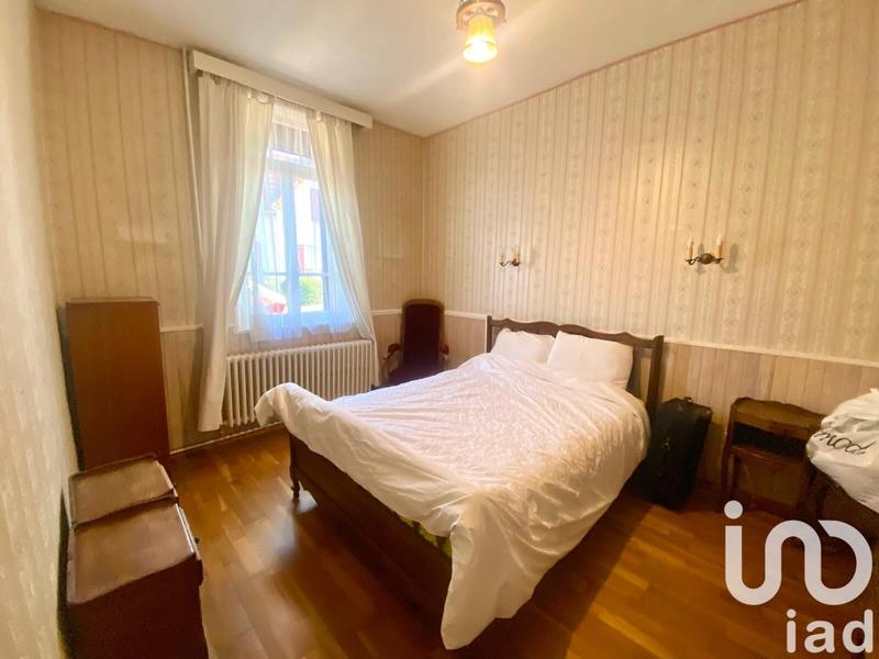 Maison - 96 m² - 5 pièces