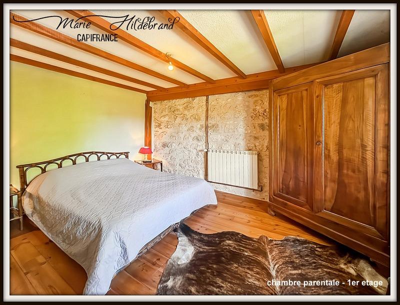 Maison - 188 m² - 7 pièces