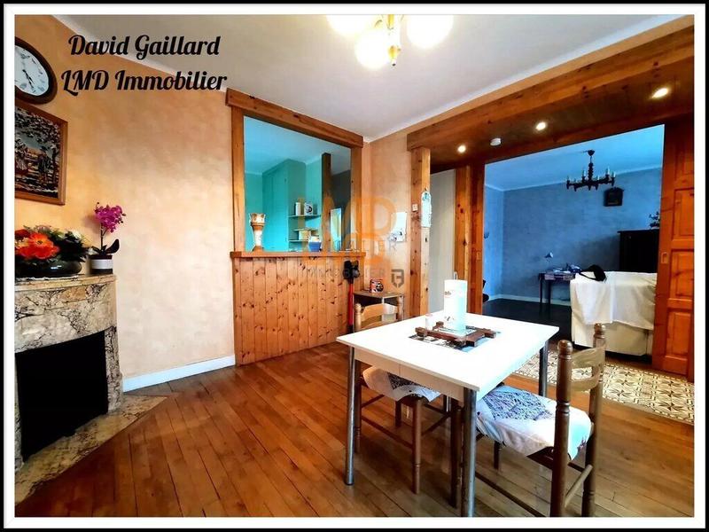 Maison de village - 95 m² - 3 pièces