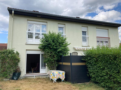 Maison - 74 m² - 4 pièces