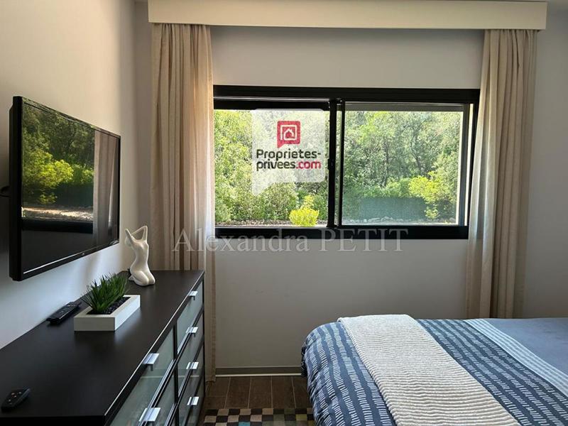 Maison - 257 m² - 7 pièces