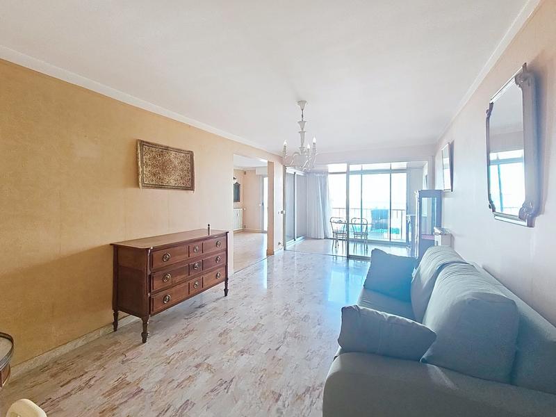 Appartement - 92 m² - 4 pièces