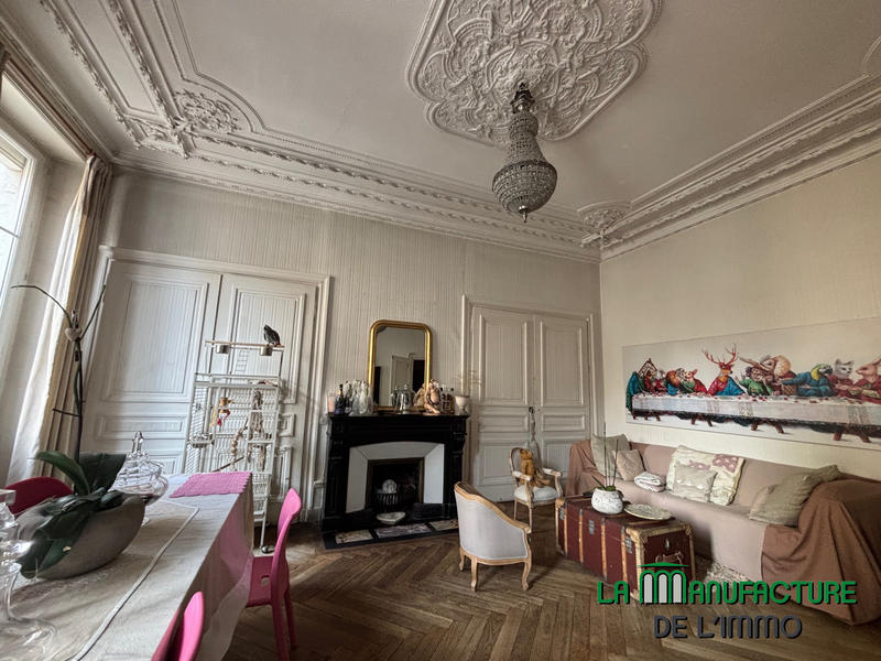 Appartement - 134 m² - 5 pièces