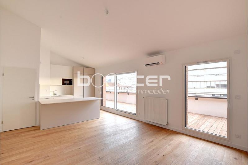 Appartement ancien - 95 m² - 4 pièces