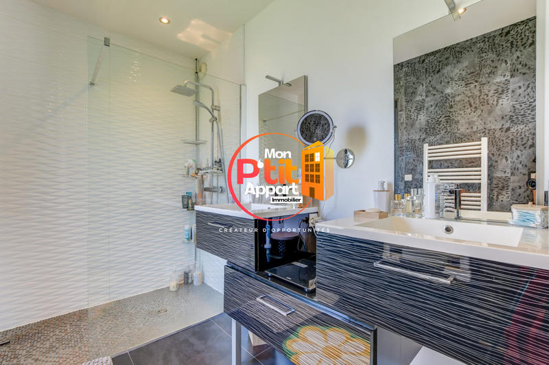 Maison contemporaine - 155 m² - 5 pièces