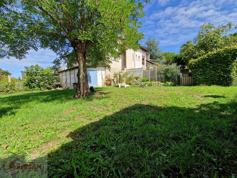 Maison de ville - 121 m² - 7 pièces