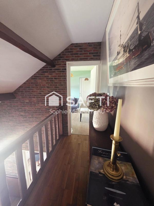 Maison - 140 m² - 5 pièces