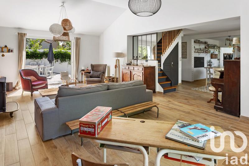 Maison - 138 m² - 6 pièces