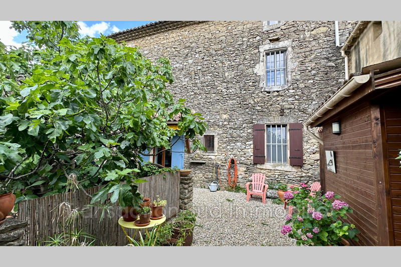 Maison de village - 125 m² - 5 pièces