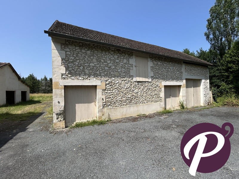 Maison ancienne - 237 m² - 7 pièces