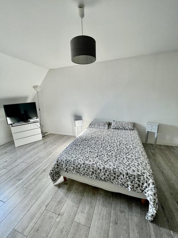 Maison traditionnelle - 156 m² - 7 pièces