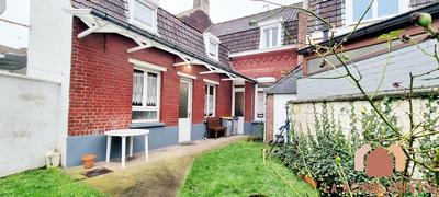 Maison - 88 m² - 4 pièces