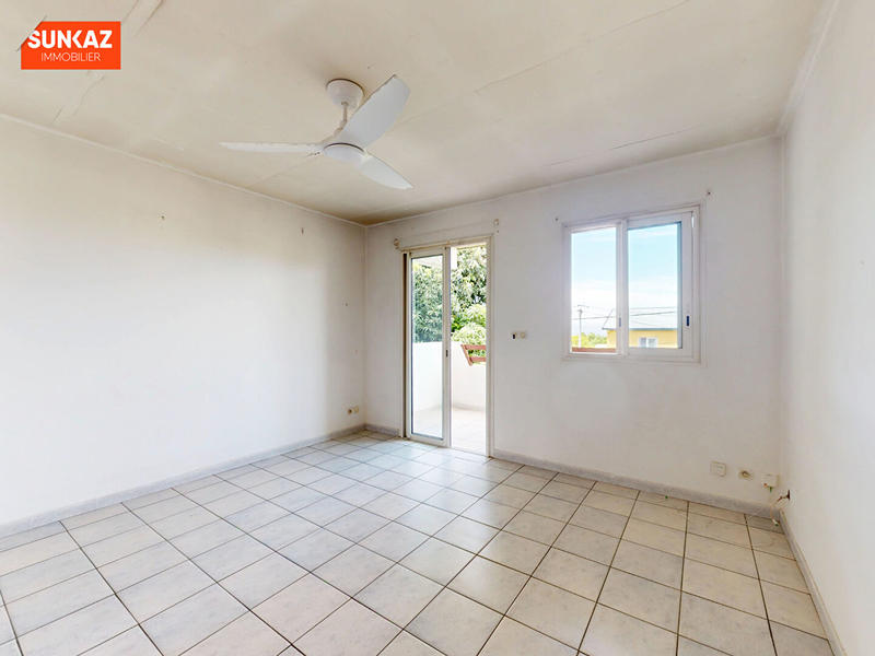 Appartement - 79 m² - 4 pièces