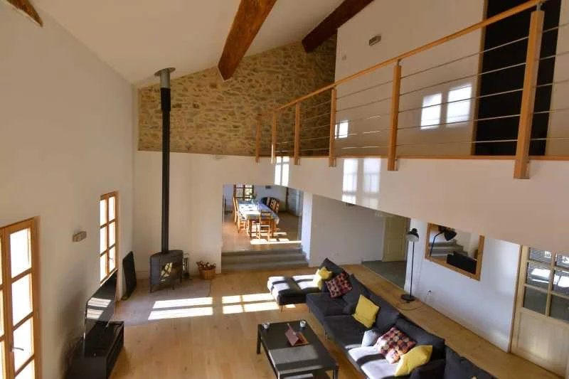 Maison traditionnelle - 478 m² - 13 pièces