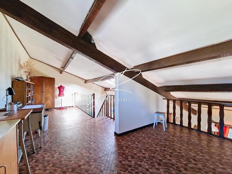 Maison - 139 m² - 5 pièces