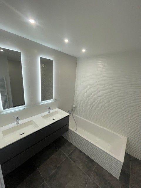 Appartement - 164 m² - 5 pièces