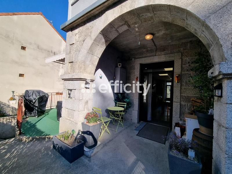 Maison - 118 m² - 7 pièces