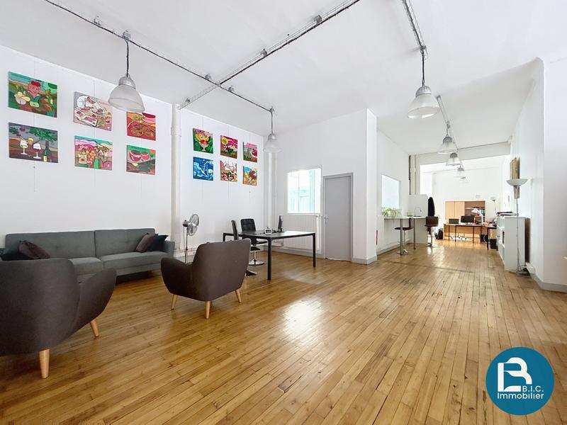 Local d'activités - 276 m²