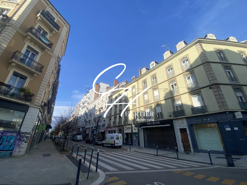 Appartement - 32 m² - 1 pièce