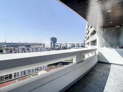 Appartement - 81 m² - 3 pièces