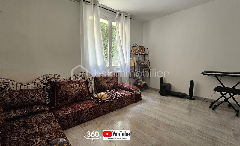 Maison traditionnelle - 140 m² - 5 pièces