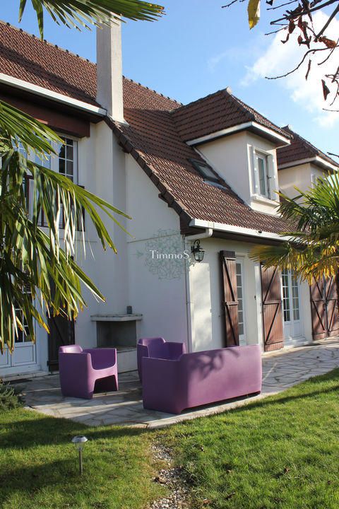 Propriété - 158 m² - 6 pièces