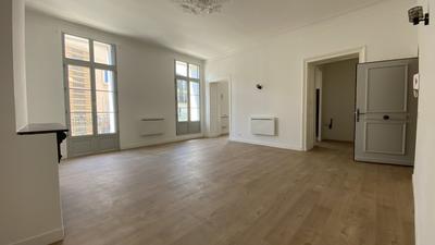 Appartement - 66 m² - 2 pièces