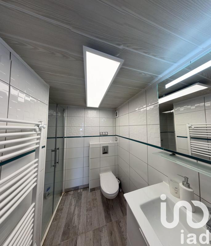 Maison - 143 m² - 8 pièces