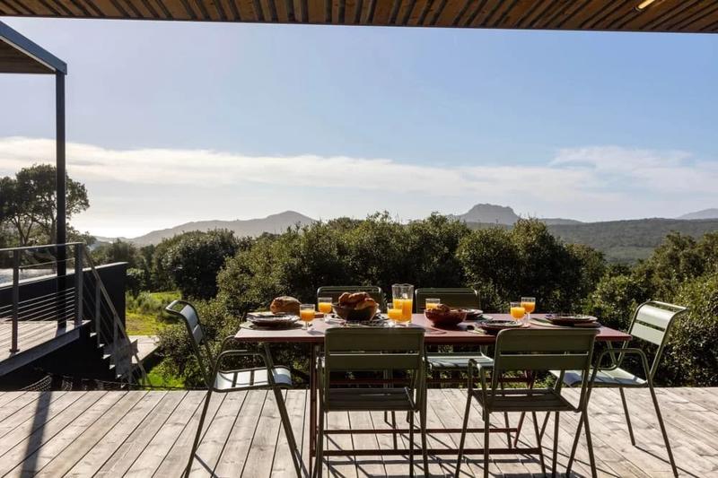 Maison - 180 m² - 6 pièces