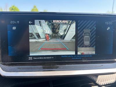 Peugeot 2008 Pure Tech 130 Eat8 Roadtrip