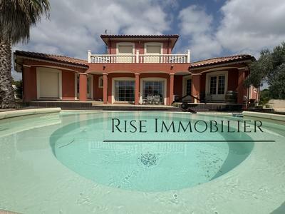 Villa - 163 m² - 5 pièces