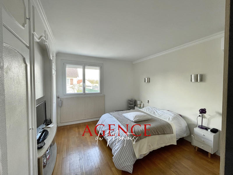 Maison - 150 m² - 5 pièces