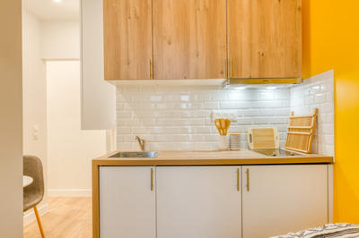 Studio - 15 m² - 1 pièce