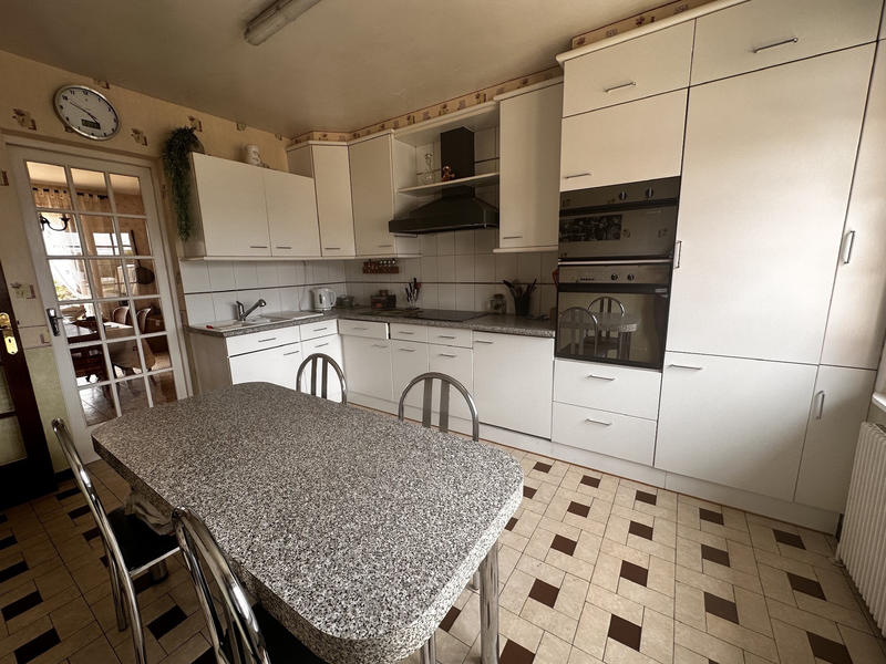 Maison - 139 m² - 6 pièces