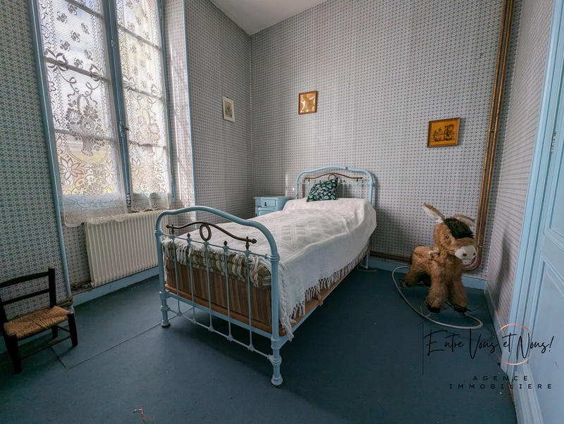 Maison - 200 m² - 8 pièces