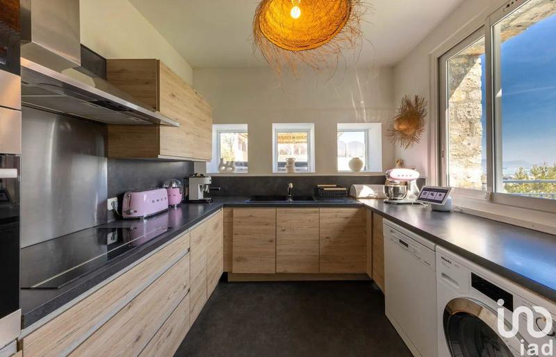 Appartement - 157 m² - 5 pièces