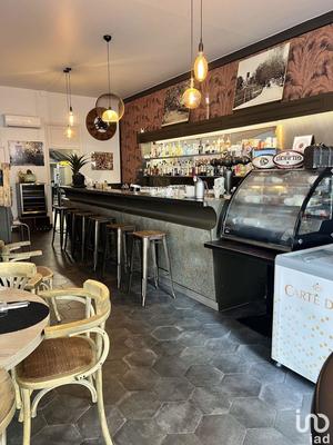 Local commercial - 147 m²