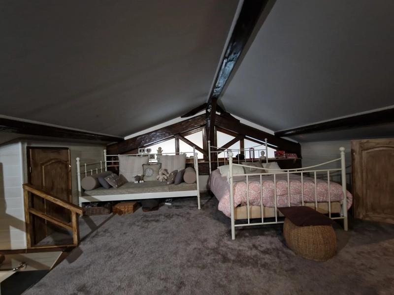 Maison de village - 220 m² - 6 pièces