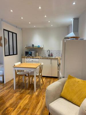 Studio - 27 m² - 1 pièce