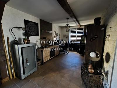 Maison - 168 m² - 7 pièces