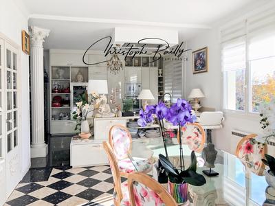 Maison d'architecte - 190 m² - 5 pièces