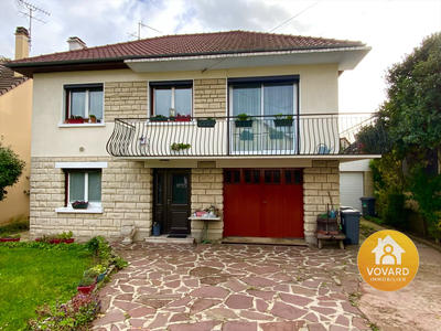 Maison - 110 m² - 5 pièces